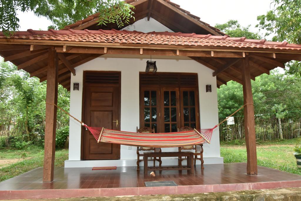 King'S Elephant Cabanas & Restaurant Tangalle Exterior foto