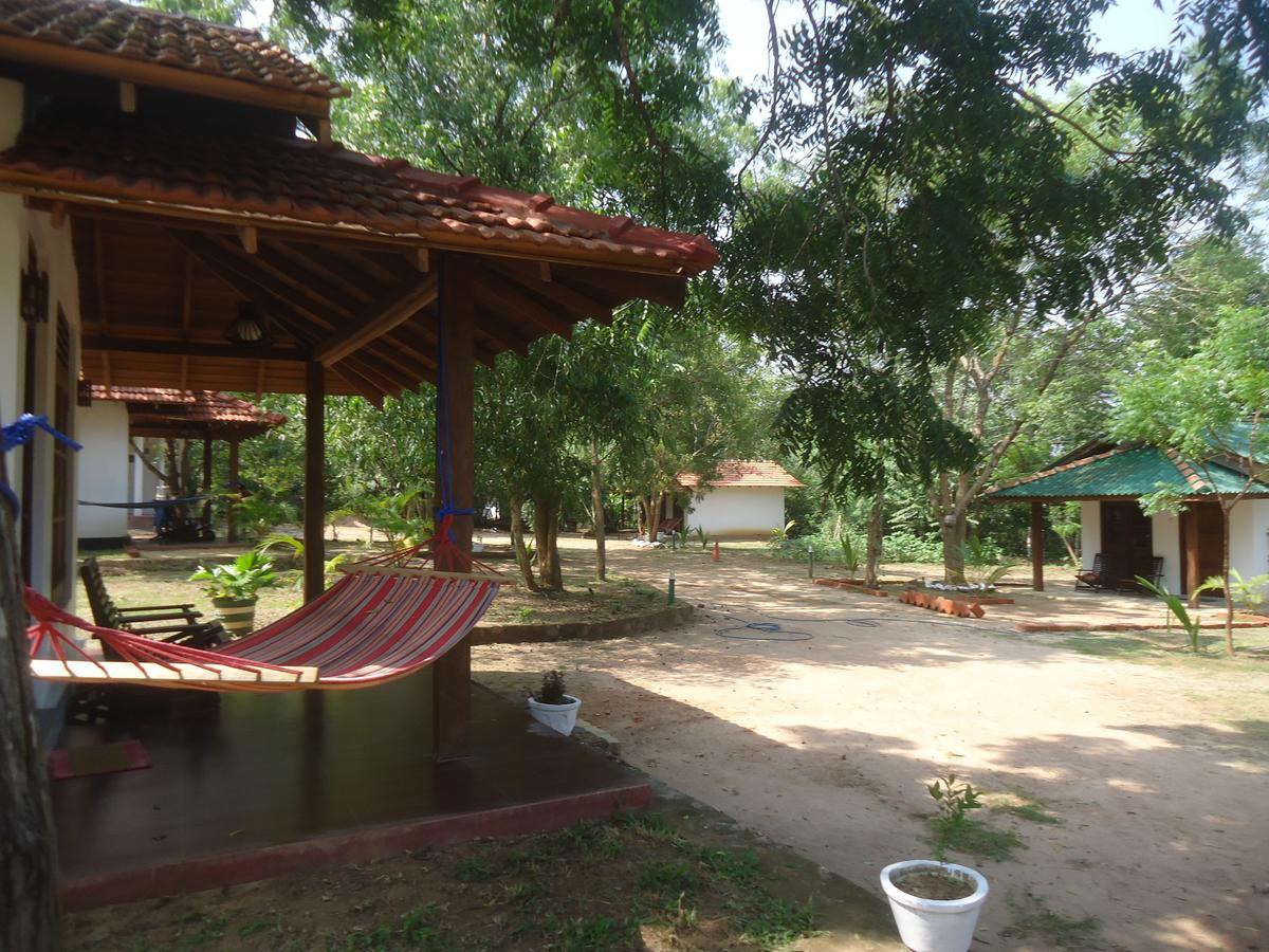 King'S Elephant Cabanas & Restaurant Tangalle Exterior foto