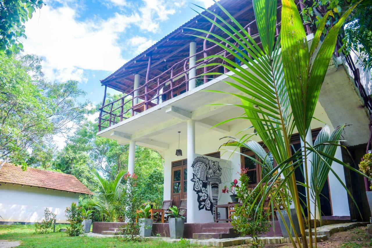 King'S Elephant Cabanas & Restaurant Tangalle Exterior foto